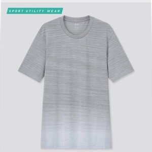 Uniqlo Men's Dry-Ex Short Sleeve Gray Tee. Large